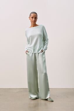 NakedCashmere AZALEA CASHMERE OFF THE SHOULDER SWEATER - JADITE M